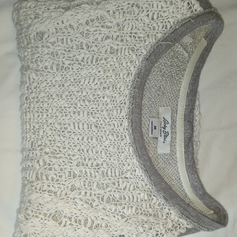 Sweater - Picture 2 of 4